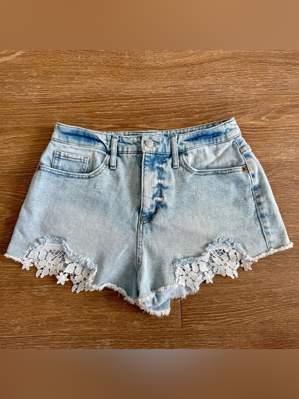 High Rise Lace Trim Light Wash Jean Shorts